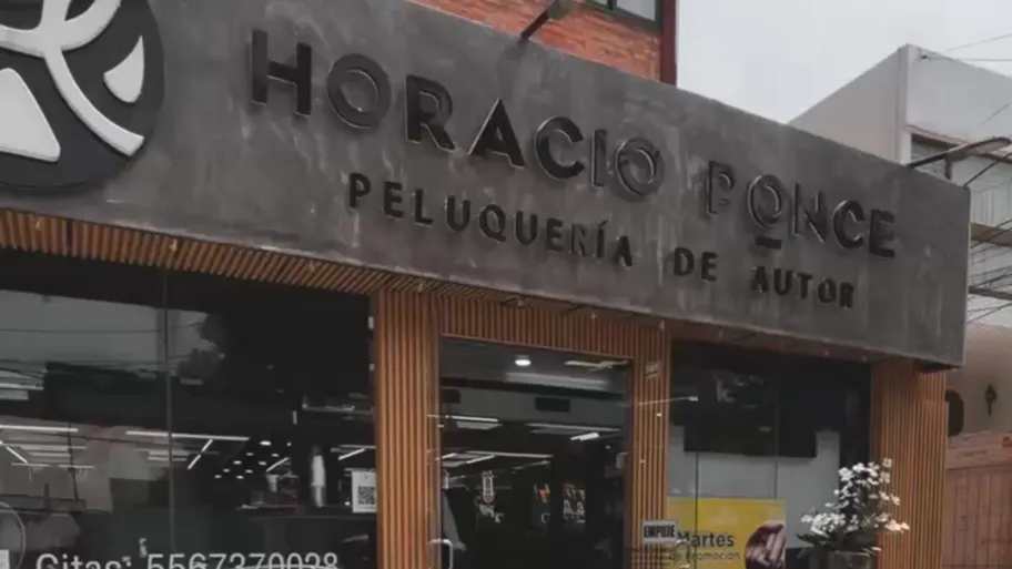 Fachada del salón Horacio Ponce Peluquería de Autor